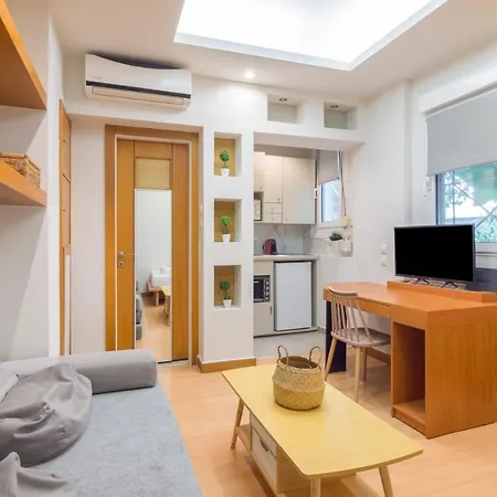 Beautiful Studio In Kolonaki * Athens